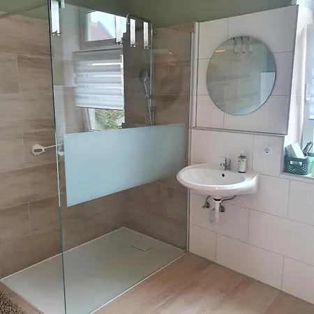 Grosse, Familienfreundliche Ferienwohnung, Ruhig Im Zentrum Von